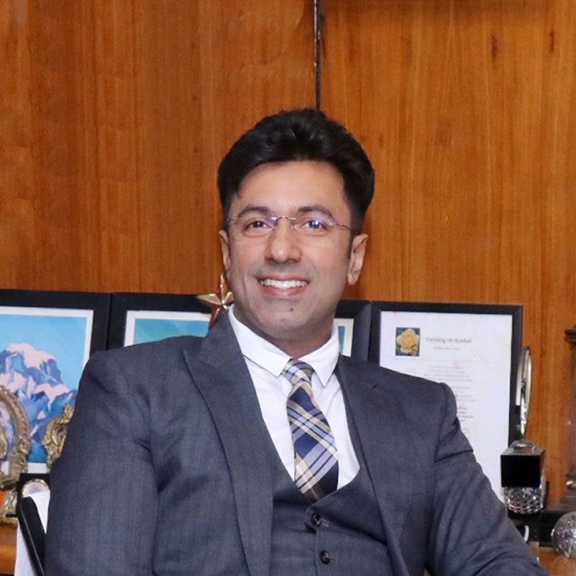 mohit suri managing partner mlegal thumb